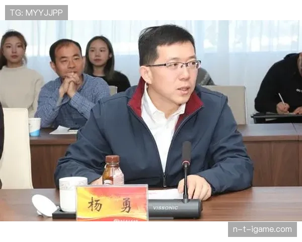 中国足球历史决赛回顾：重温辉煌瞬间，共绘未来新蓝图