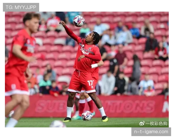 米德尔斯堡转会市场大获成功，俱乐部财务状况攀升至历史新高