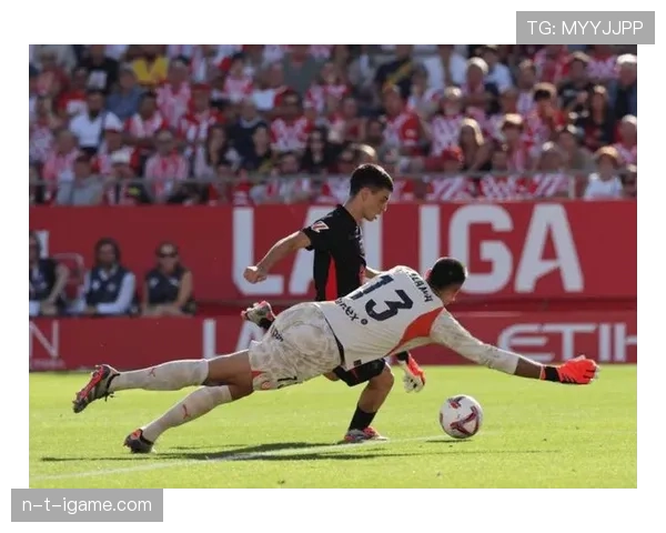 皇马防守稳定性下降,近期表现波动对争冠形势产生影响 皇马防守稳定性下降,近期表现波动对争冠形势产生影响