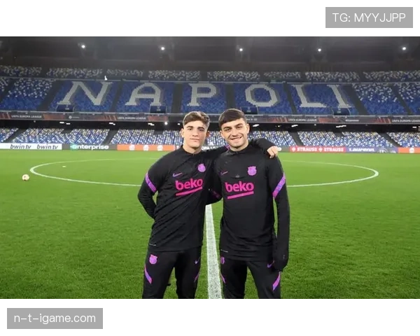 佩德里与哈维:体系核心角色及战术适配性对比分析 佩德里与哈维:体系核心角色及战术适配性对比分析