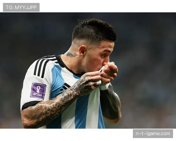 从南美潜力股到欧洲顶级中场:恩佐的成长轨迹 从南美潜力股到欧洲顶级中场:恩佐的成长轨迹